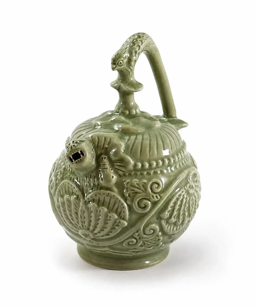 Vintage Chinese Celadon Bottom Filling Teapot Foo Dog Lotus Puzzle Pot 4”